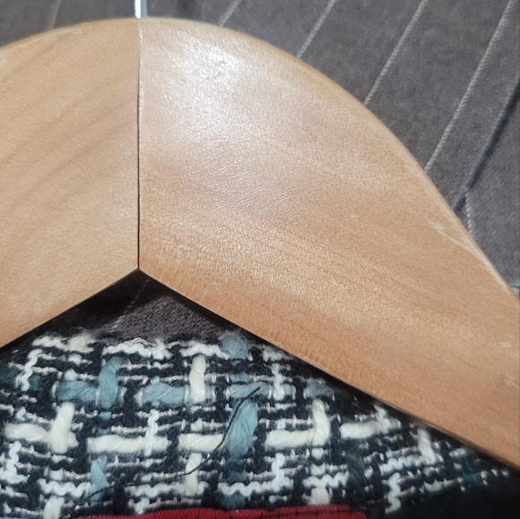 Women's suit. - Picture 6 of 6